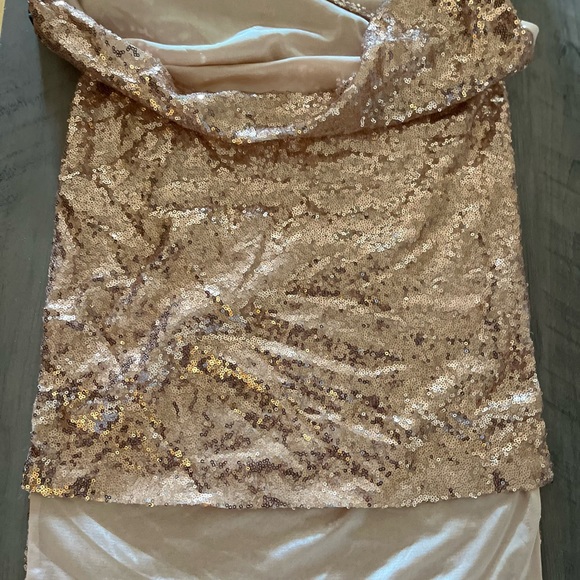NWOT Rose Gold Sequined Mini Dress - Picture 7 of 10